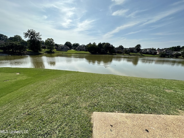 view of water feature