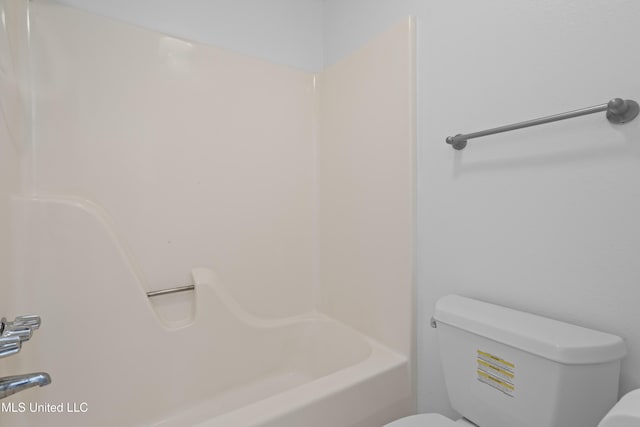 226 Boggs Cir, Long Beach, MS 39560 - full bath with toilet and tub / shower combination