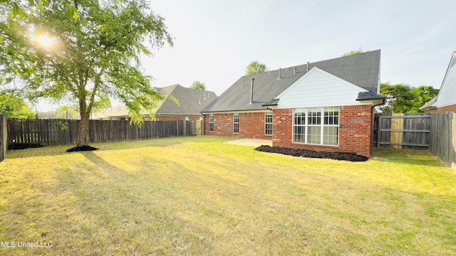 2595 Hunters Pointe Dr, Southaven, MS 38672 - view of fenced backyard