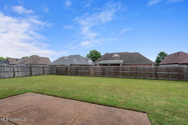8992 Gavin Dr, Olive Branch, MS 38654 - view of yard featuring a patio