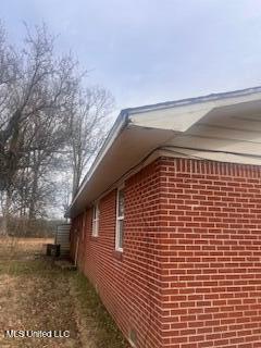 5685 Carrollton Rd, Grenada, MS 38901 - view of side of home