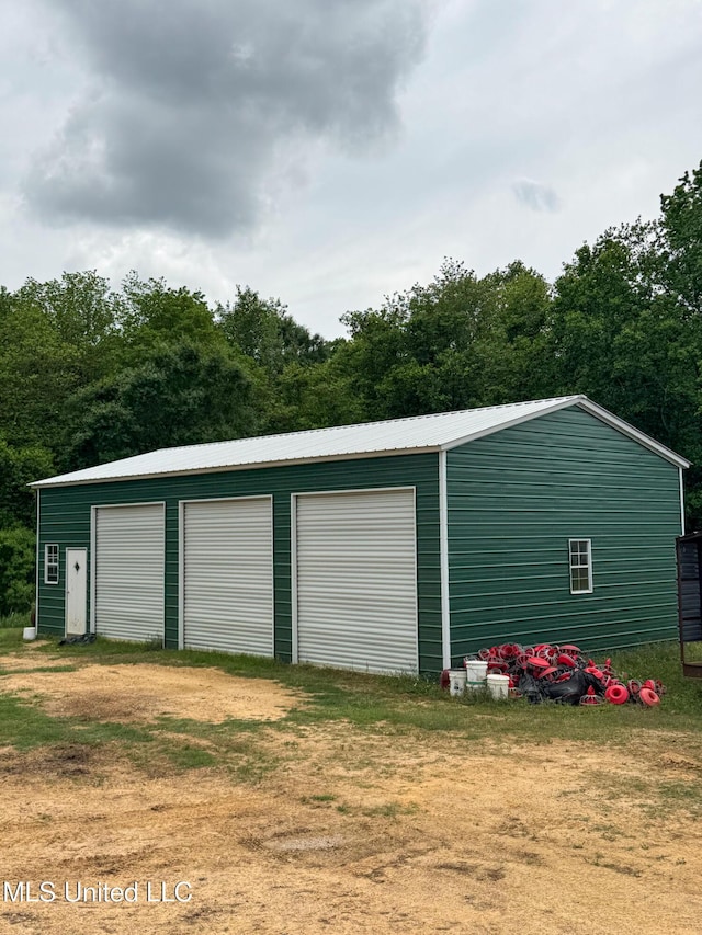 31 John Thompson Rd, Richton, MS 39476