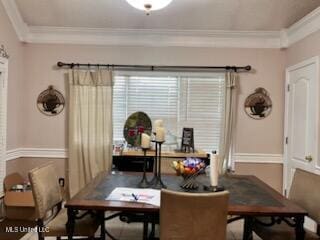 9091 Hunters Ridge Dr, Olive Branch, MS 38654 - dining room with crown molding and an office area