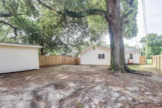 1018 27th St, Gulfport, MS 39501 - view of yard