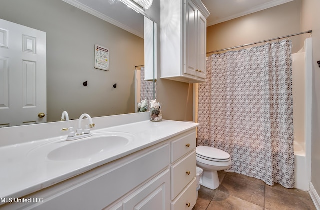 full bathroom featuring crown molding, vanity, toilet, and shower / tub combo