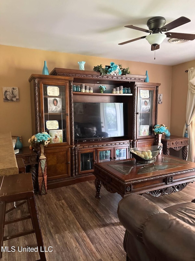 305 John Glenn Ave, Natchez, MS 39120 - living area featuring ceiling fan and wood finished floors