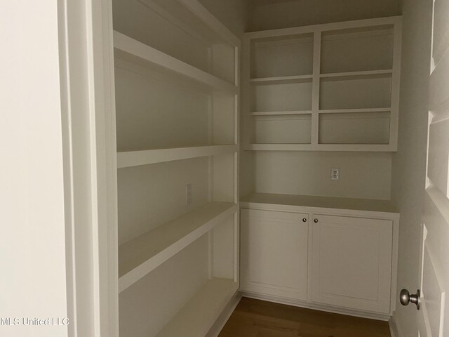 422 Baleigh Way, Canton, MS 39046 - view of pantry