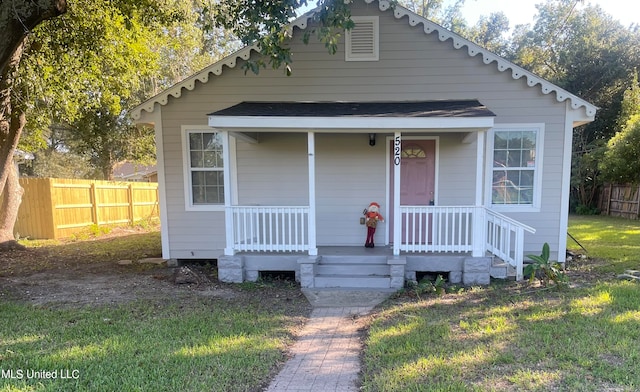 520 Bookter St, Bay Saint Louis MS, 39520, 2 bedrooms, 1 bath house for sale