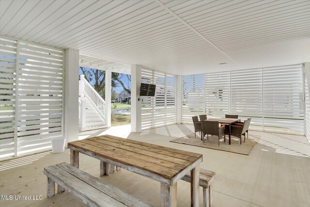 view of sunroom / solarium