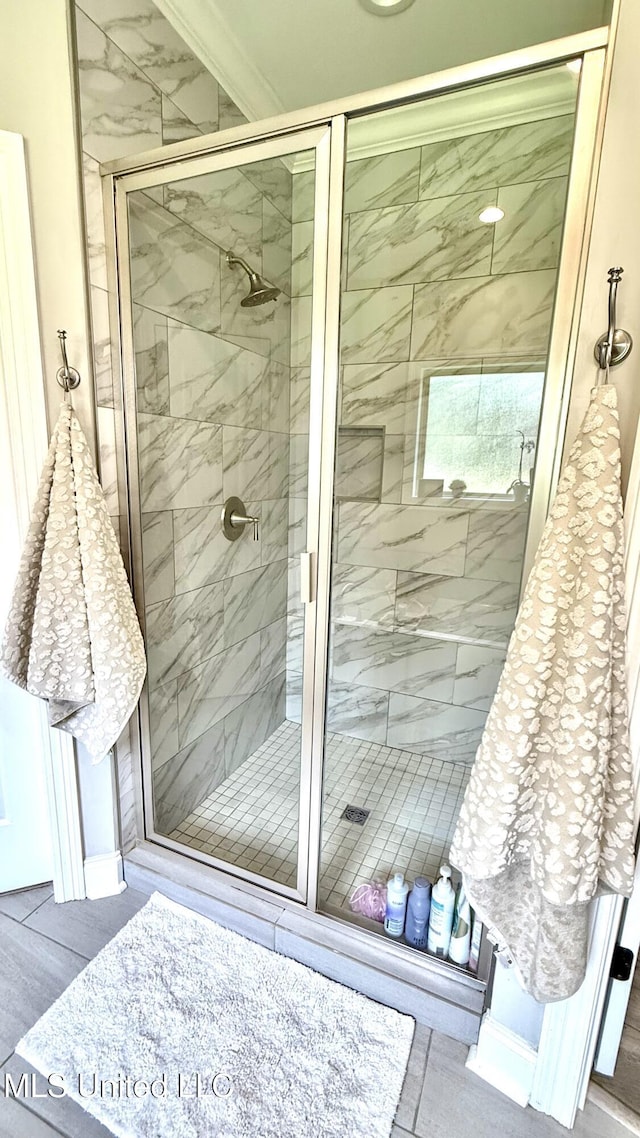 580 Hickory Pl, Brandon, MS 39047 - full bath with a stall shower