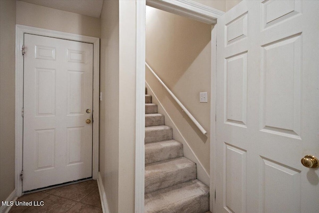 104 Willington Way, Madison, MS 39110 - tiled entryway with baseboards and stairway
