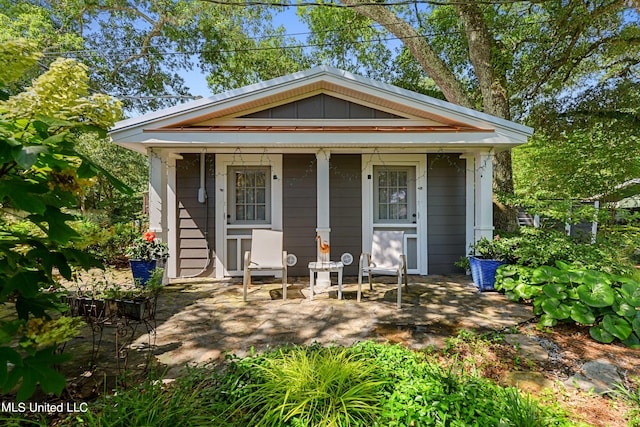 view of front of home with a porch