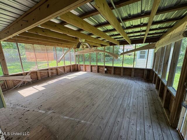 165 Canal St, Gulfport, MS 39507 - view of unfurnished sunroom