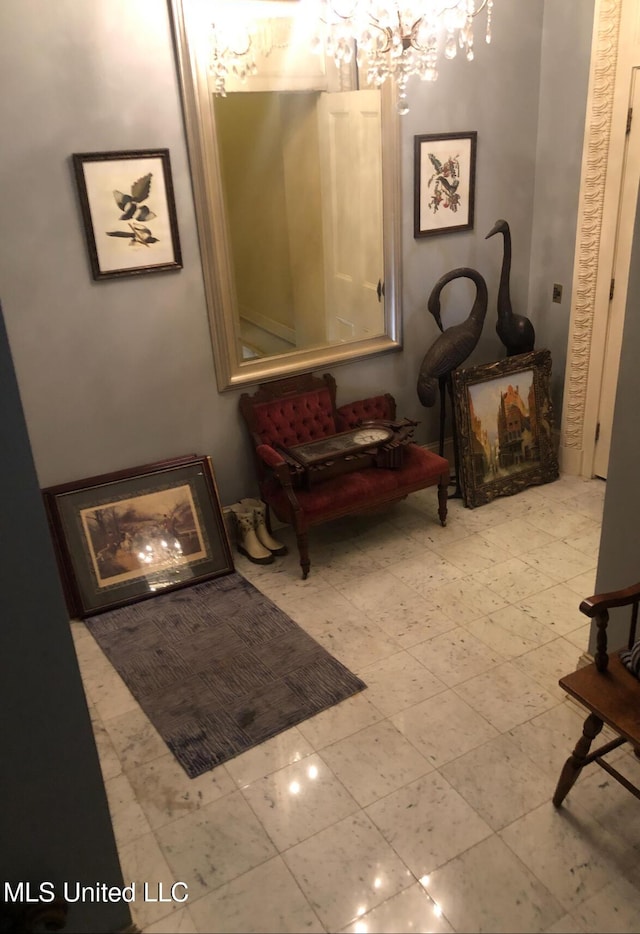 500 Franklin St, Natchez, MS 39120 - sitting room featuring a chandelier