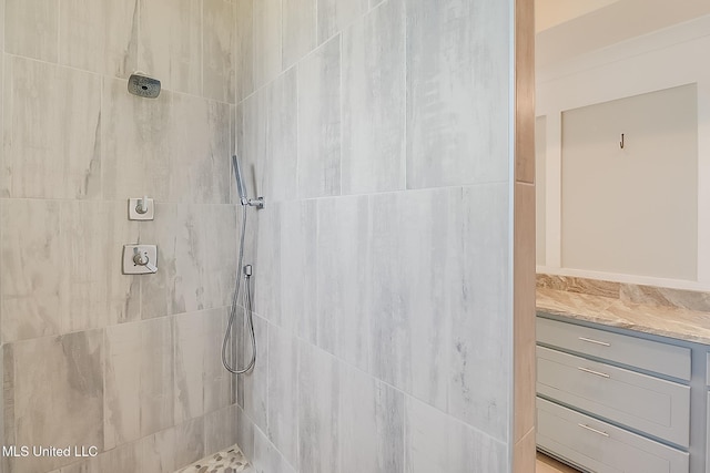 125 Miramar Ave, Biloxi, MS 39530 - bathroom featuring tiled shower
