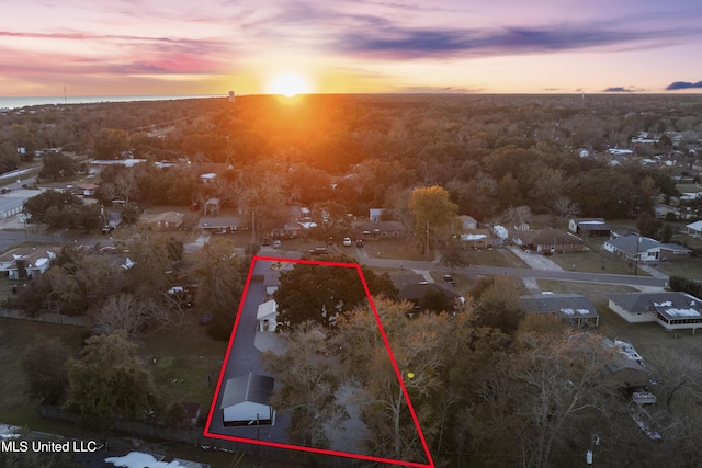 view of aerial view at dusk