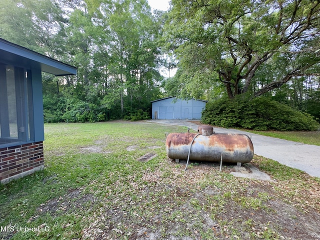 3427 Jr Davis Rd, Moss Point, MS 39562 - view of yard with an outdoor structure