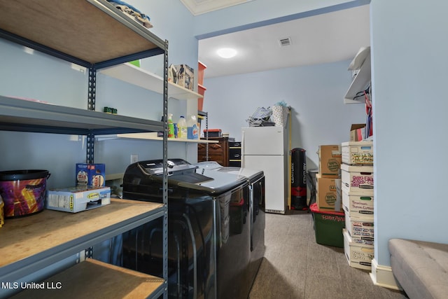 340 Sherborne Pl, Flowood, MS 39232 - laundry room with washing machine and dryer