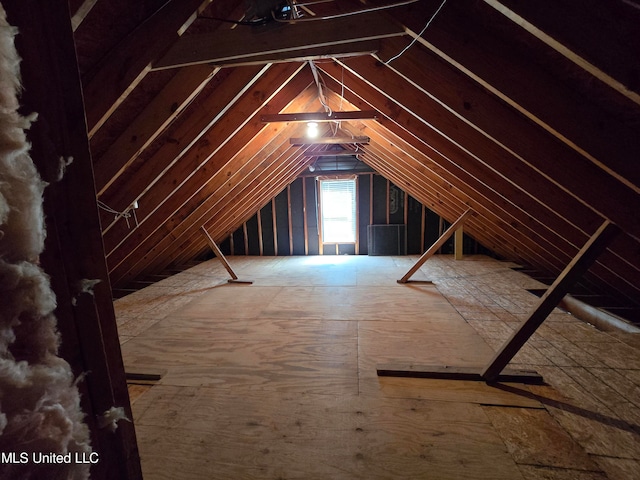447 Shaker Dr, Senatobia, MS 38668 - view of attic