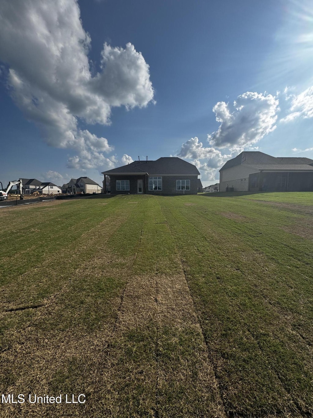 13596 Broadmore Ln, Olive Branch, MS 38654 - view of yard