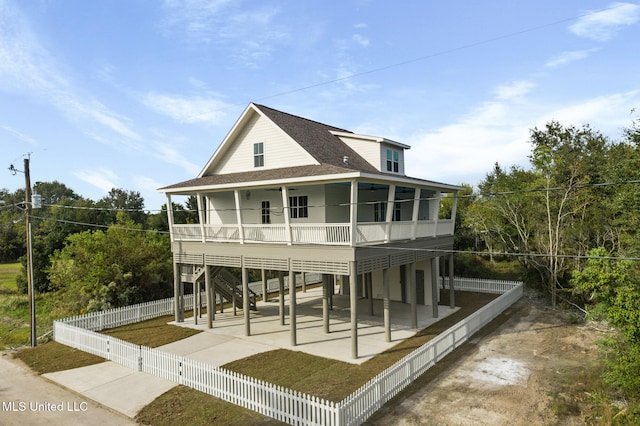 view of front facade featuring a patio