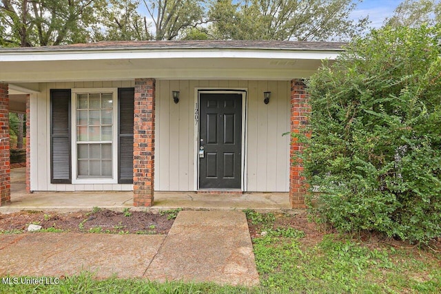 view of doorway to property