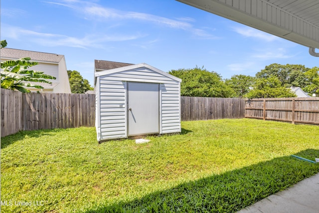 2390 Carter Rd, Biloxi, MS 39531 - view of yard