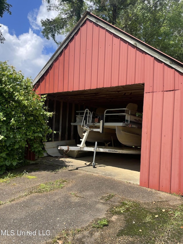 20 Cedar Hts, Pope, MS 38658 - view of outbuilding with an outdoor structure