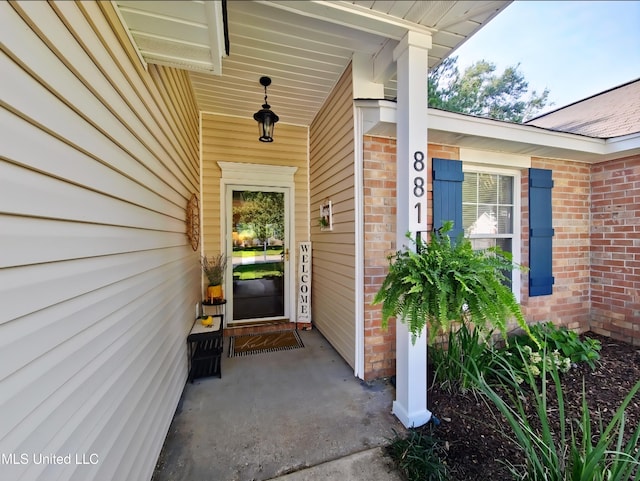 881 Brentwood Dr, Biloxi, MS 39532 - entrance to property featuring brick siding and covered porch
