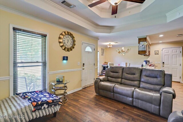 6 Laurie Cv, Byram, MS 39272 - living area featuring healthy amount of natural light, ornamental molding, a ceiling fan, wood finished floors, and recessed lighting