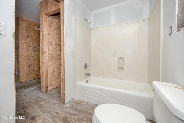 134 Lynne Ln, Lucedale, MS 39452 - full bath with toilet and bathing tub / shower combination
