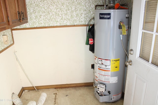 7000 Melrose Dr, Biloxi, MS 39532 - utility room with water heater