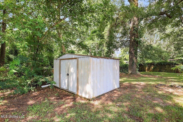 2709 Burma Dr, Pearl, MS 39208 - view of shed