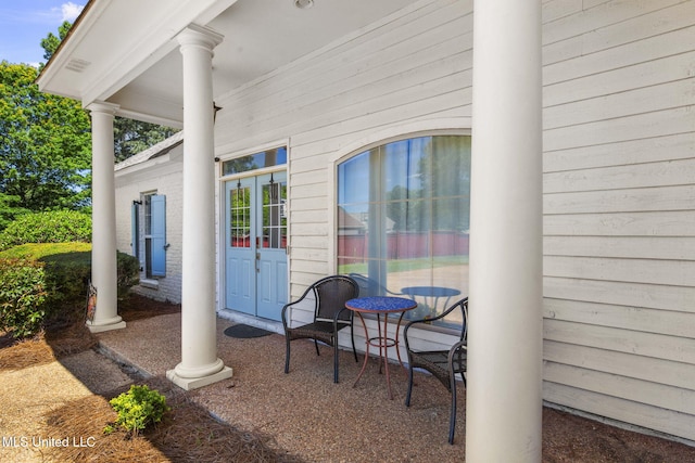 527 Pelahatchie Shore Dr, Brandon, MS 39047 - view of patio / terrace