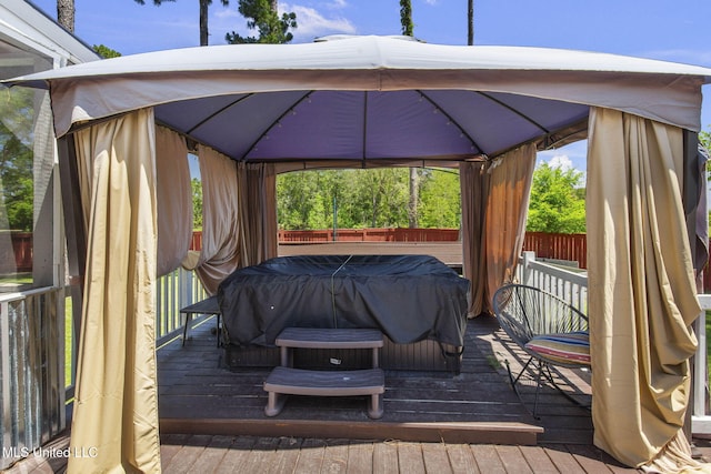 527 Pelahatchie Shore Dr, Brandon, MS 39047 - deck with a gazebo