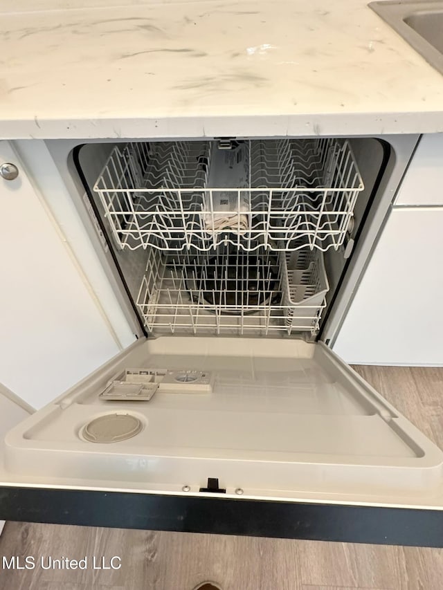114 Leland St, Pearl, MS 39208 - interior details featuring a sink and dishwasher
