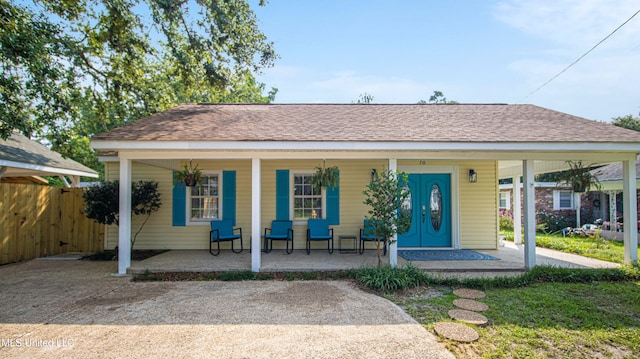 bungalow-style house with covered porch