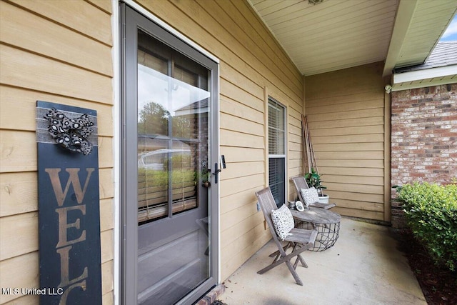 602 Oakview Way, Byram, MS 39272 - view of covered porch