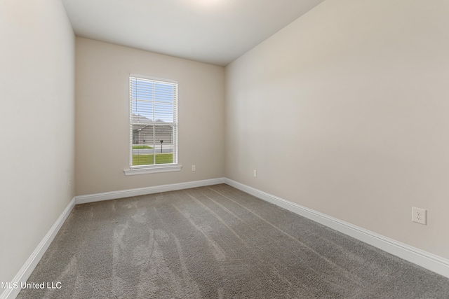 view of carpeted spare room