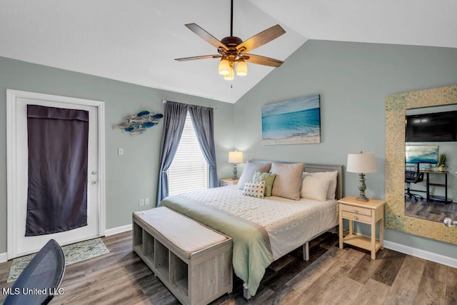 1130 Century Oaks Dr Unit B, Gulfport, MS 39507 - bedroom with lofted ceiling, wood finished floors, and a ceiling fan