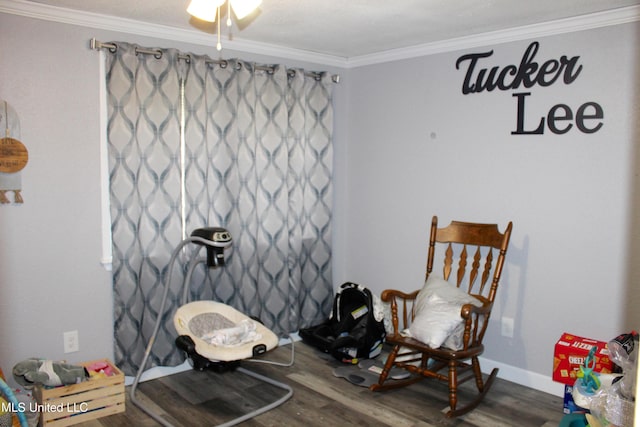 19901 Otis Cooper Rd, Moss Point, MS 39562 - living area featuring baseboards, ornamental molding, and wood finished floors