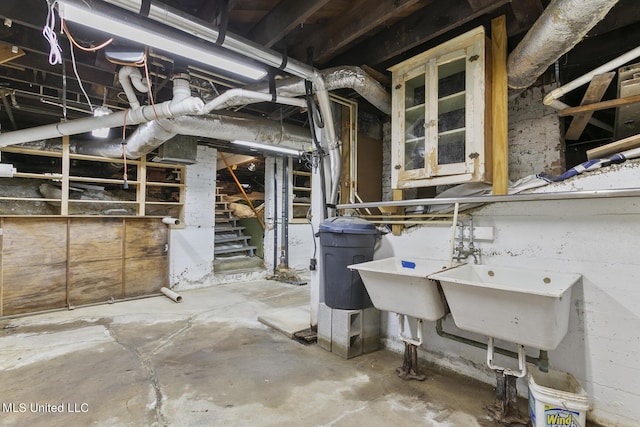 1521 Riverside Dr, Jackson, MS 39202 - unfinished basement featuring stairs