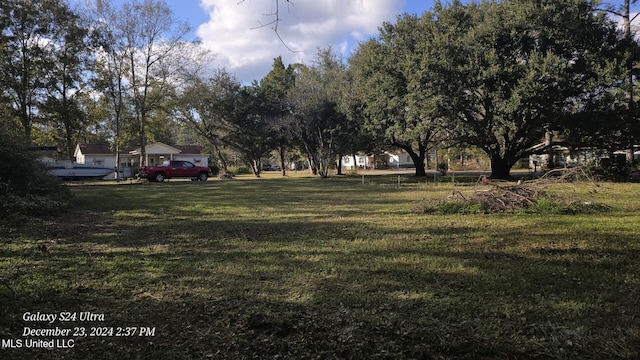 Listing photo 2 for 1609 Hastings Rd, Gautier MS 39553