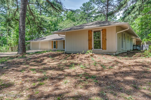 551 Holly Bush Rd, Brandon, MS 39047 - view of front of house featuring driveway