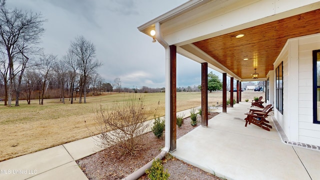 view of patio featuring a porch