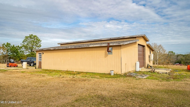 8 Skeeter Ln, Carriere, MS 39426 - view of home's exterior featuring a yard