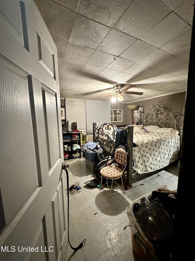 bedroom featuring a ceiling fan