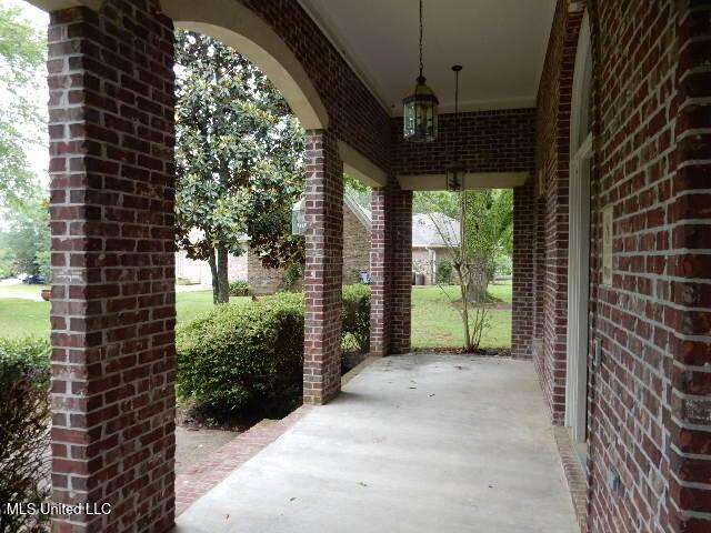 8 Auburn Ln, Hattiesburg, MS 39401 - view of patio