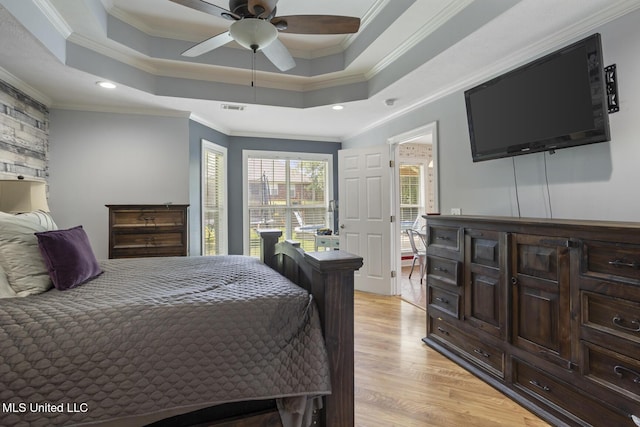 408 Abbey Woods, Brandon, MS 39047 - bedroom with light wood finished floors, a tray ceiling, ornamental molding, recessed lighting, and ceiling fan