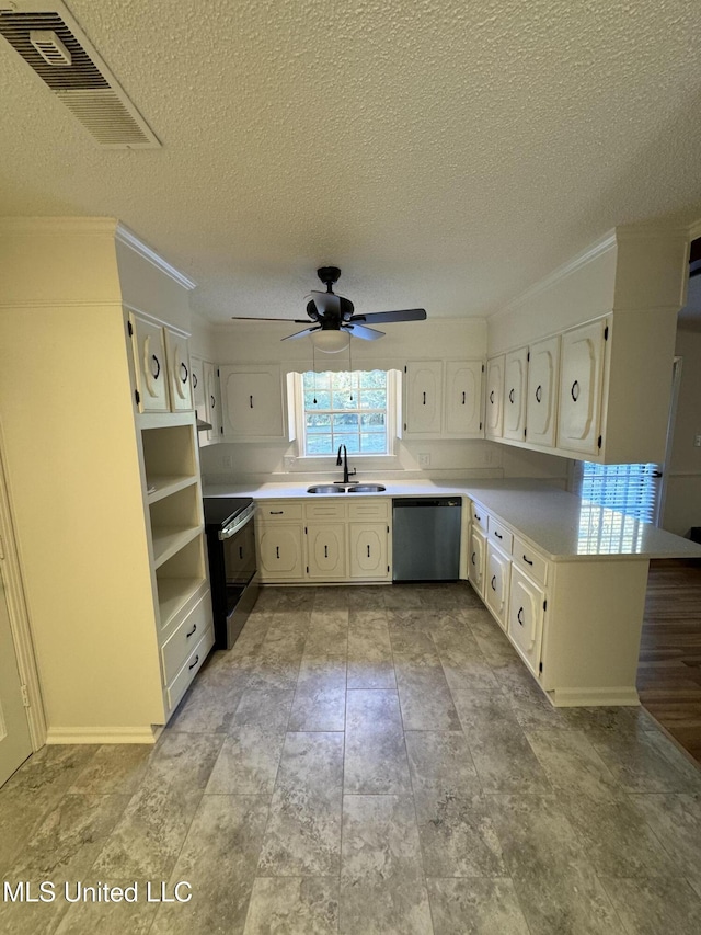 kitchen with kitchen peninsula, black range with electric stovetop, ceiling fan, dishwasher, and sink